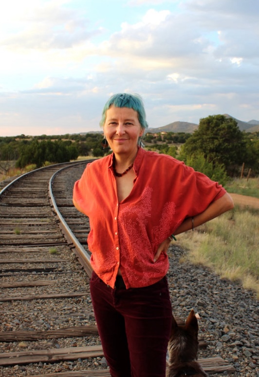 Anne M. Klint • Offering advanced energy healing and psycho-spiritual counsel and coaching for spiritual midlife women. Online and in Santa Fe, NM.